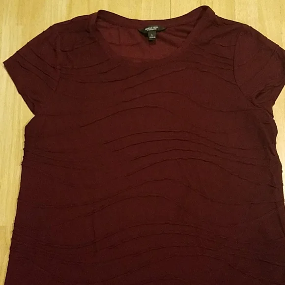Simply Vera Vera Wang dark red textured scoop neck tee Large - Picture 1 of 3